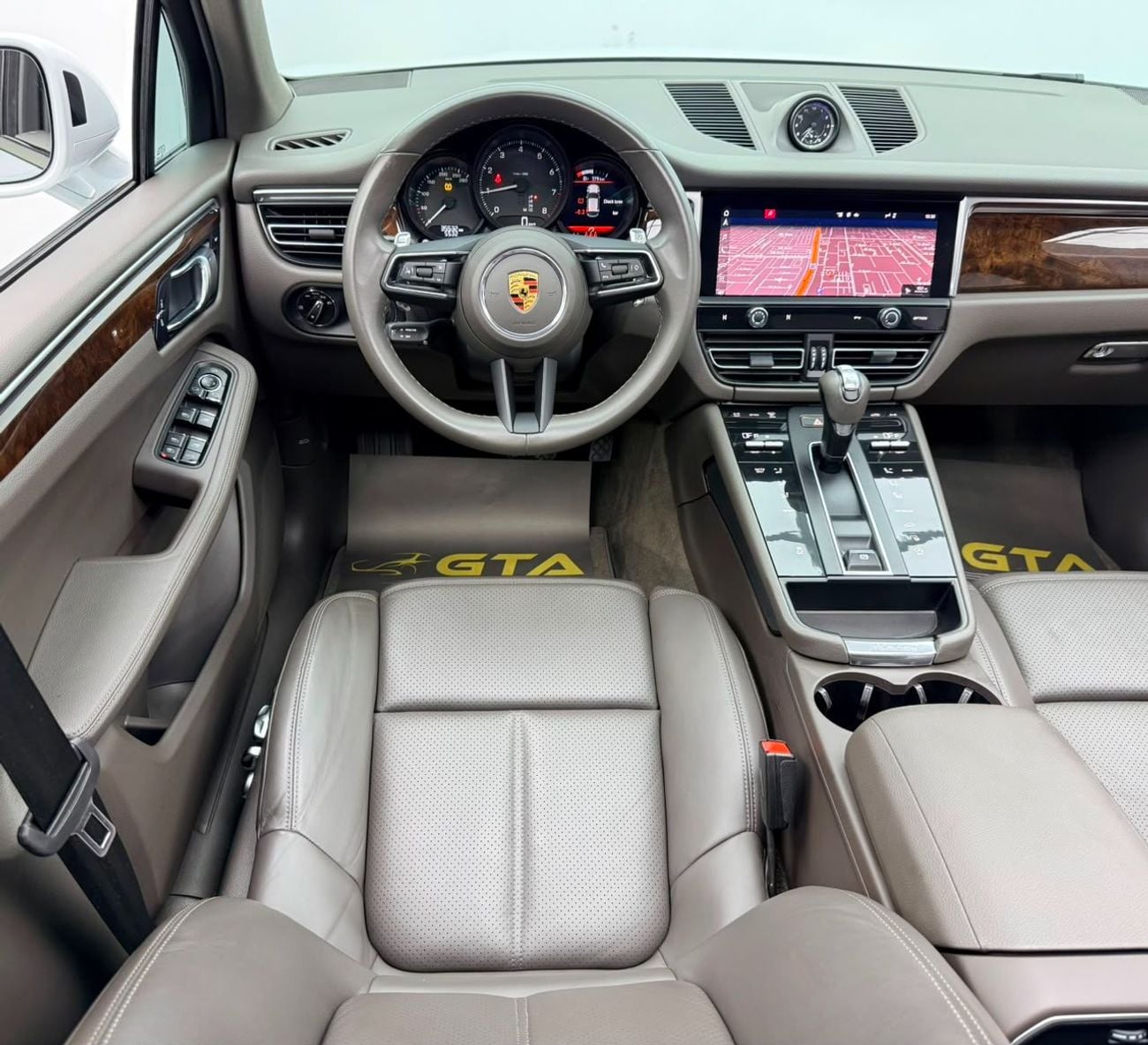 بورش ماكان STANDARD 2022 Porsche Macan, Warranty, Full Service History, Fully Loaded, Excellent Condition, GCC