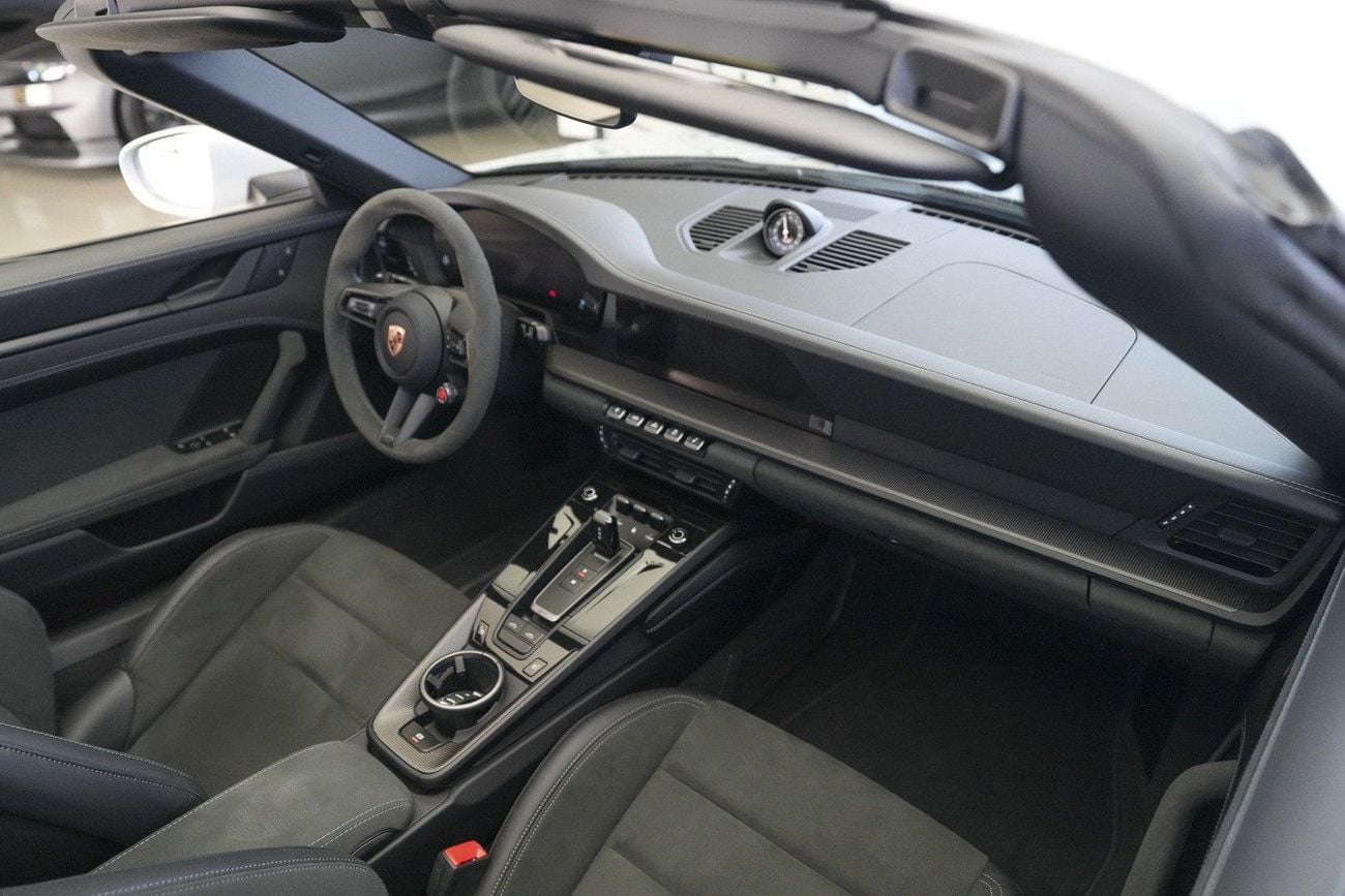 Porsche 911 TARGA 4GTS