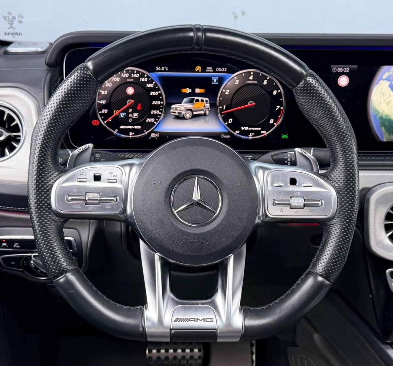 Mercedes Benz G63 AMG STANDARD