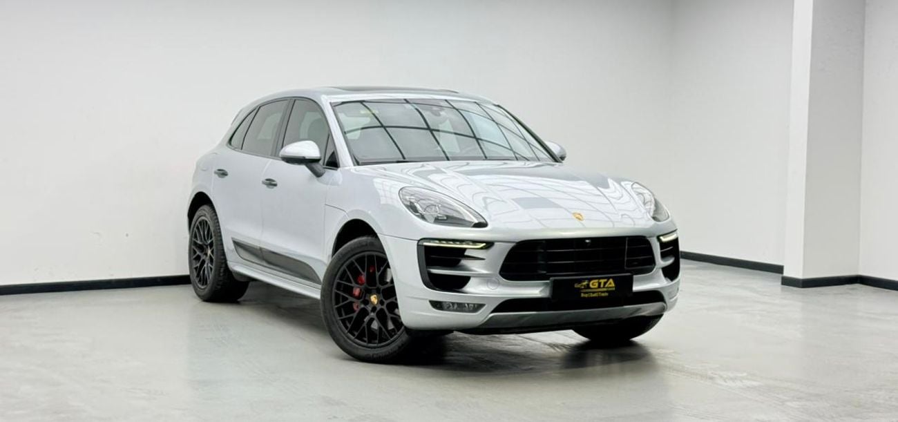 Porsche Macan GTS 2017 Porsche Macan GTS, Full Porsche Service History, Fully Loaded, Excellent Condition, GCC