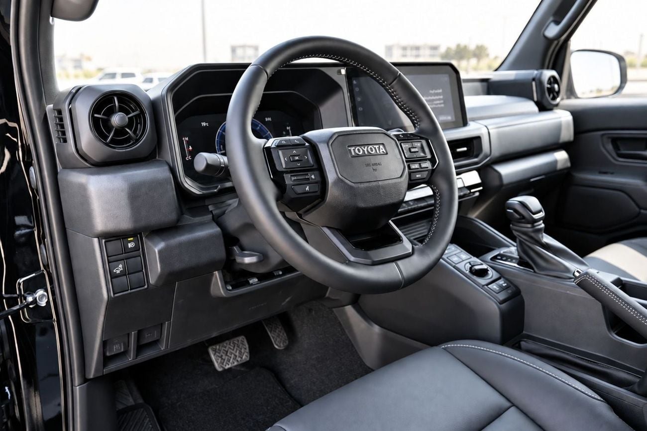 Toyota Prado VXR TOYOTA LANDCRUISER FJ 2027