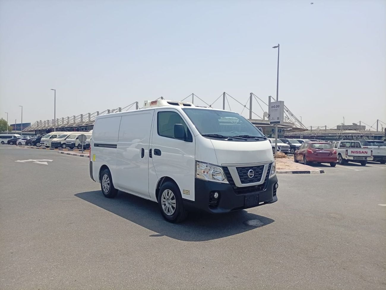 Nissan Urvan STANDARD STD CHILLER VAN