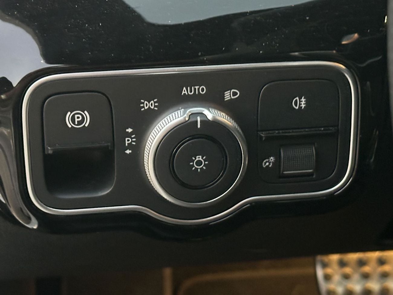 Mercedes Benz A200 PREMIUM PLUS