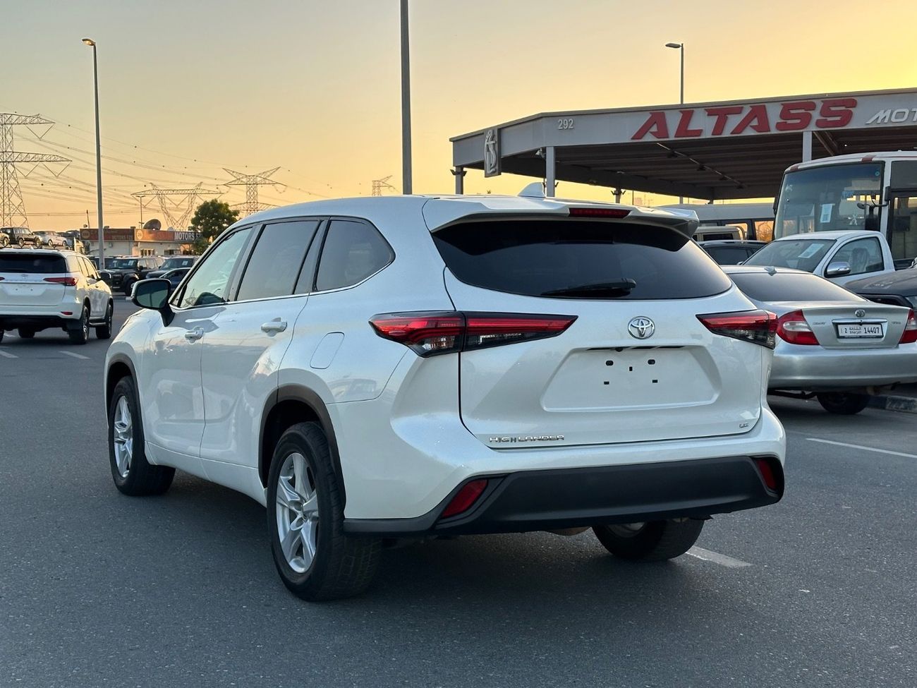 Toyota Highlander LE