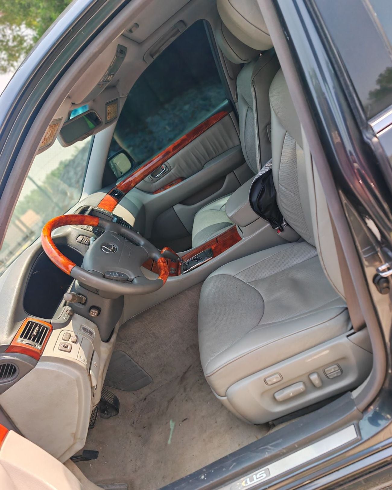 Lexus LS430 TOP