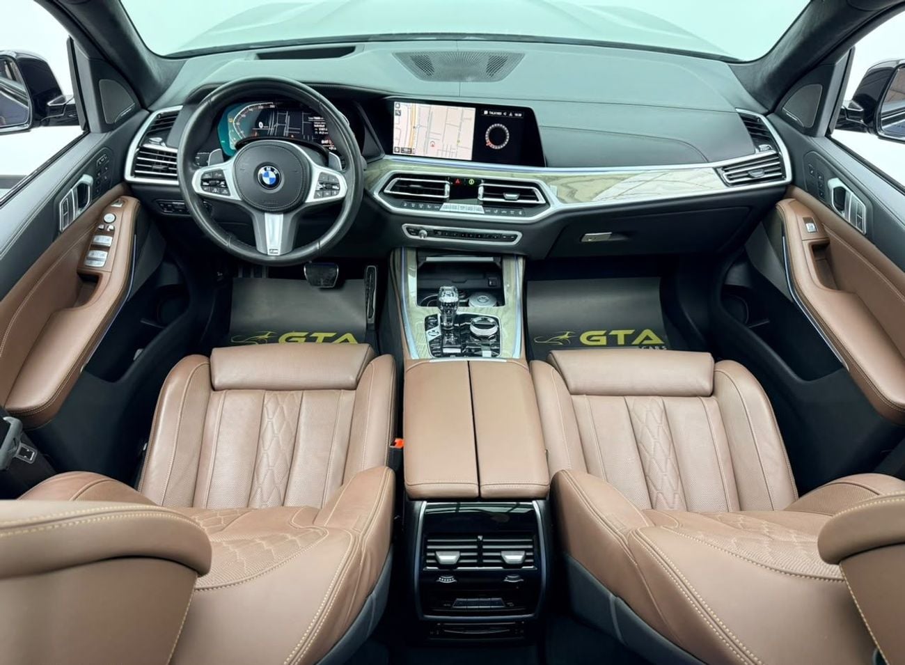 بي أم دبليو X7 40i M SPORT بي إم دبليو X7 xDrive40i M-Sport موديل 2020، مع ضمان، وسجل صيانة كامل لدى بي إم دبليو، 7 مقاعد، كامل