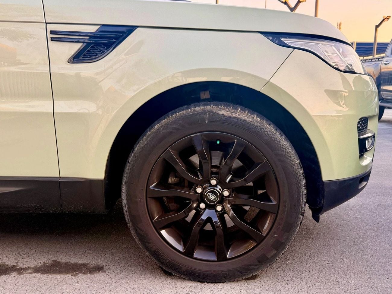 Land Rover Range Rover Sport HSE