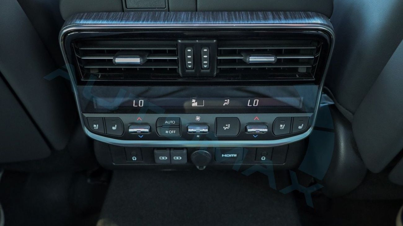 Toyota Land Cruiser VXR 2026/2026 (For Export , НА ЭКСПОРТ) 3.5TT V6 4X4 GCC Без пробега