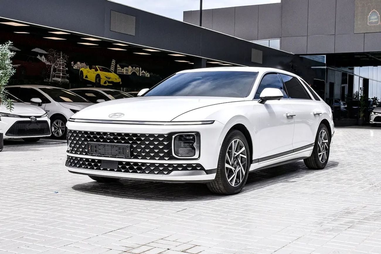 Hyundai Azera Hybrid | Korean Specs | Clean Title | 13K KM | White | هيونداي ازيرا هايبرد