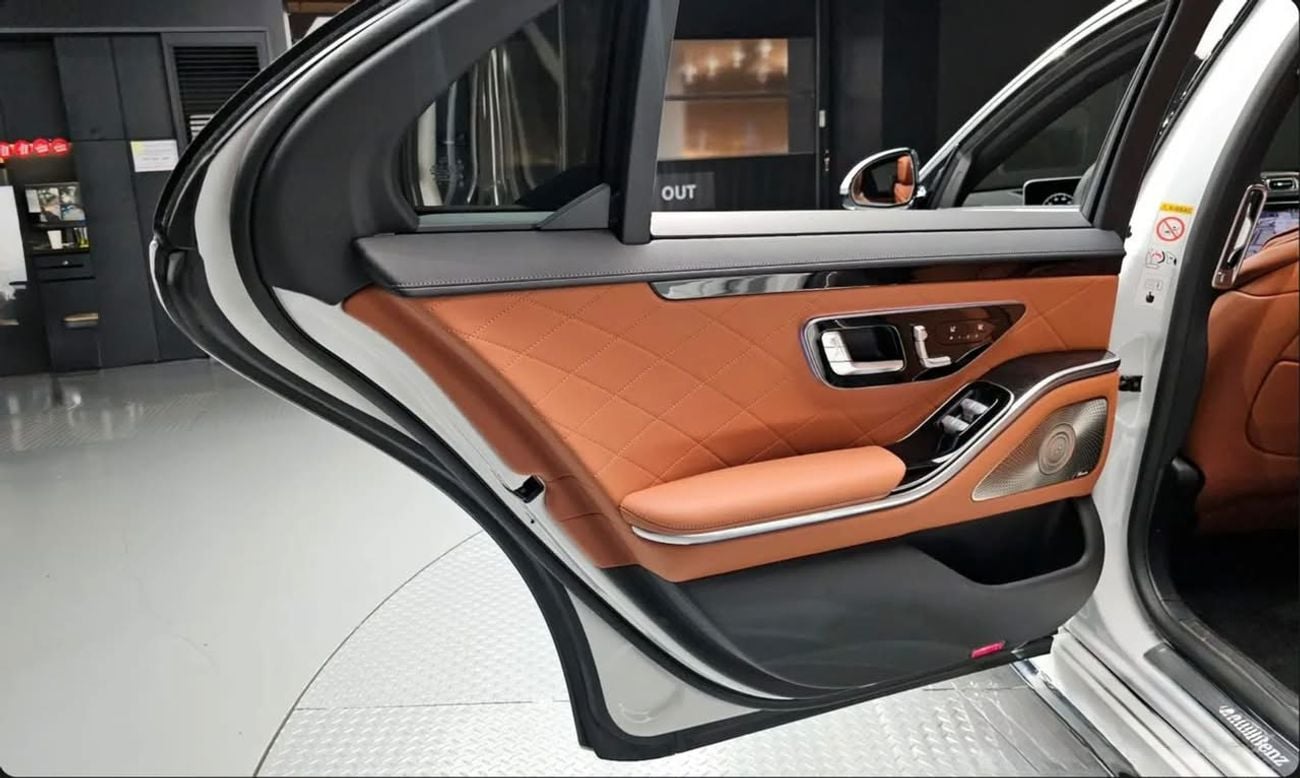 Mercedes Benz S500 4MATIC L