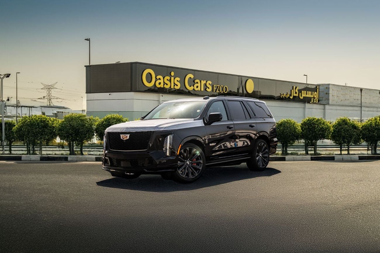 كاديلاك إسكالاد V SERIES Executive American Specs 2026 Brand New 6.2L V8 Supercharged