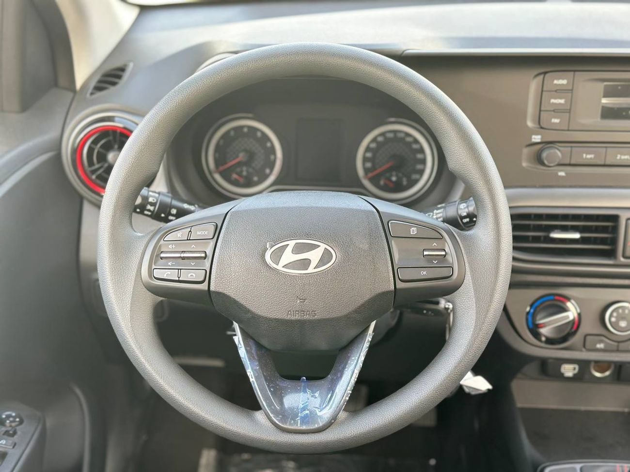Hyundai Grand i10 SMART 1.2L PTR A/T // 2026 // STD Option // Special Offer // By Formula Auto // For Export