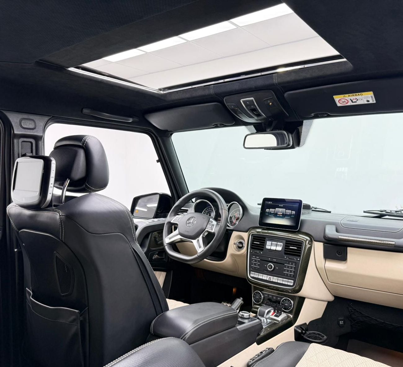 Mercedes Benz G63 AMG STANDARD 2018 Mercedes Benz G63 Centennial Edition, Full Service History, Carbon Fiber Package, GCC