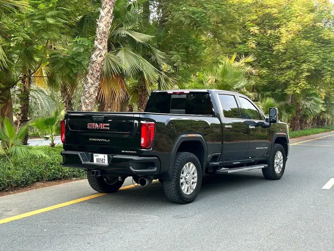 GMC Sierra DENALI 2500 HD Denali | 6.6L V8 Turbo 445 HP | Perfect Condition
