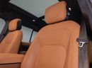 لاند روفر ديفندر 130 SE P400