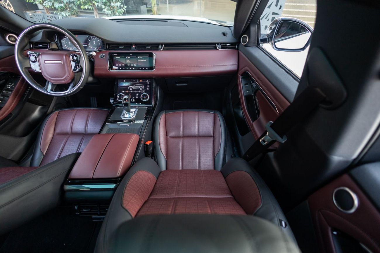 Land Rover Range Rover Evoque R-DYNAMIC HSE P250 Range Rover Evoque R-Dynamic P250 HSE 2020 GCC | Warranty