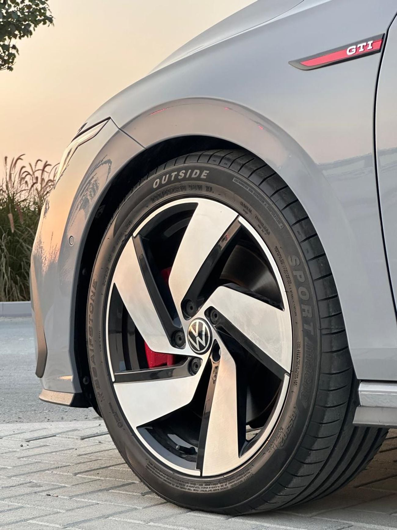 Volkswagen Golf GTI