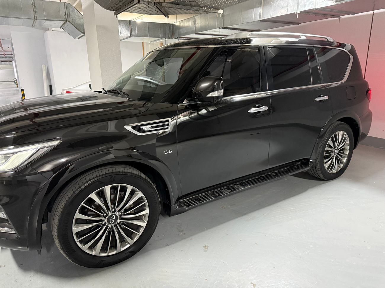 Infiniti QX80 LUXE SENSORY PROACTIVE