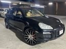 Porsche Cayenne GTS | SUNROOF | TWO KEYS | HALF ALCANTARA LEATHER BEIGE SEATS