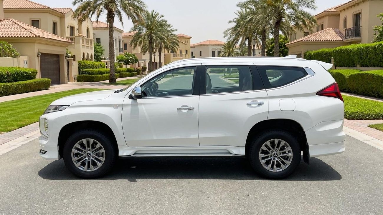 Mitsubishi Montero Sport GLX 2022 | AED 1030/Month | 0 DP | 30 Day Return | Warranty | Service History