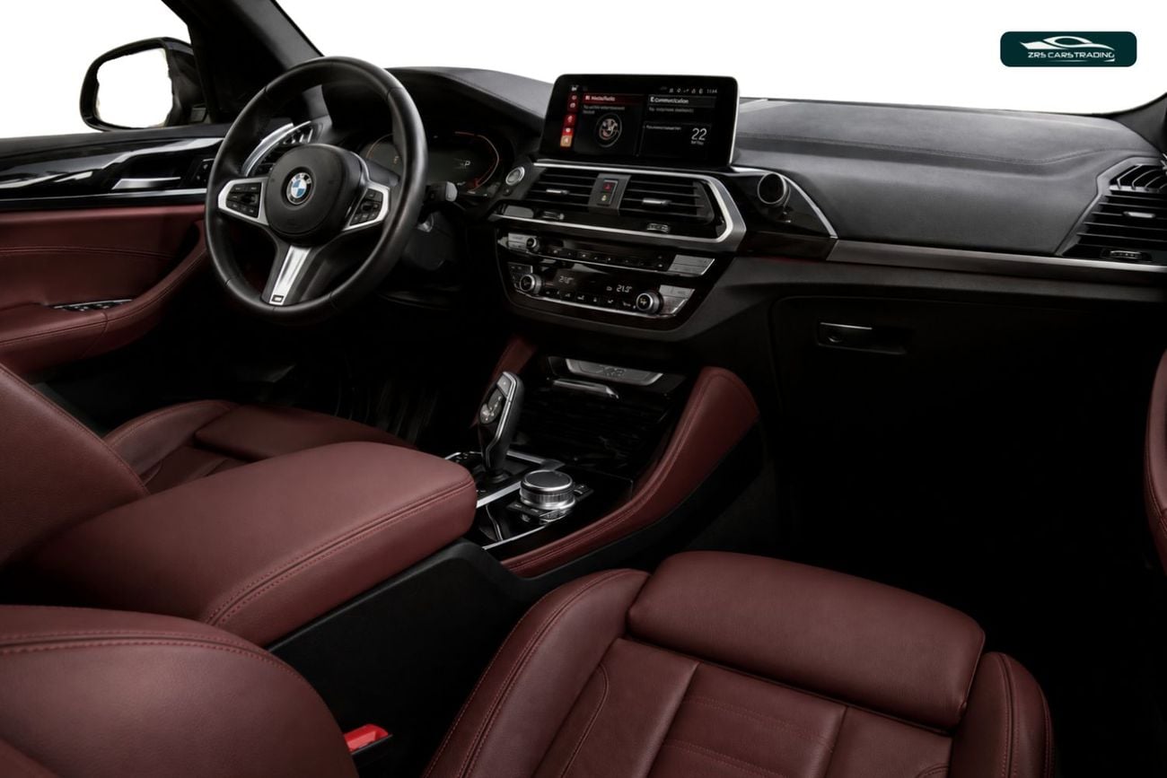 BMW X4 xDrive 30i M Sport 2.0L BMW X4 2021 GCC specs for 1,926.00 AED monthly