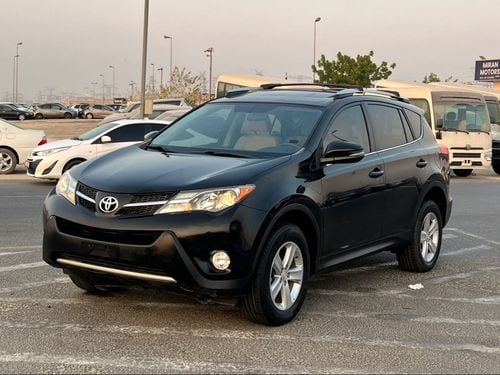 Toyota RAV4 2014 Toyota Rav4 XLE Full Option 2.5L V6 - Sunroof Rear Camera - Rims