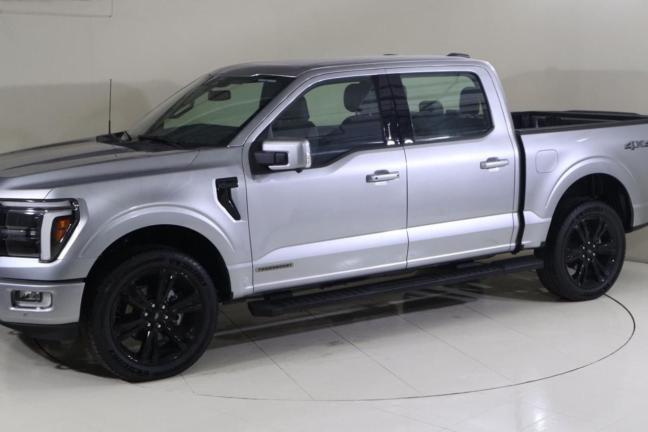 Ford F-150 LARIAT SUPERCREW PB /1524H / AL TAYER MOTORS /AL QOUZ SHOWROOM