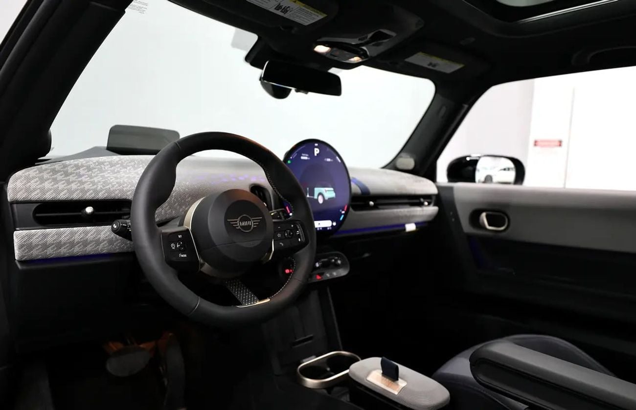 Mini Cooper S STANDARD MINI Cooper S | AED 1300 monthly Ref#W30356
