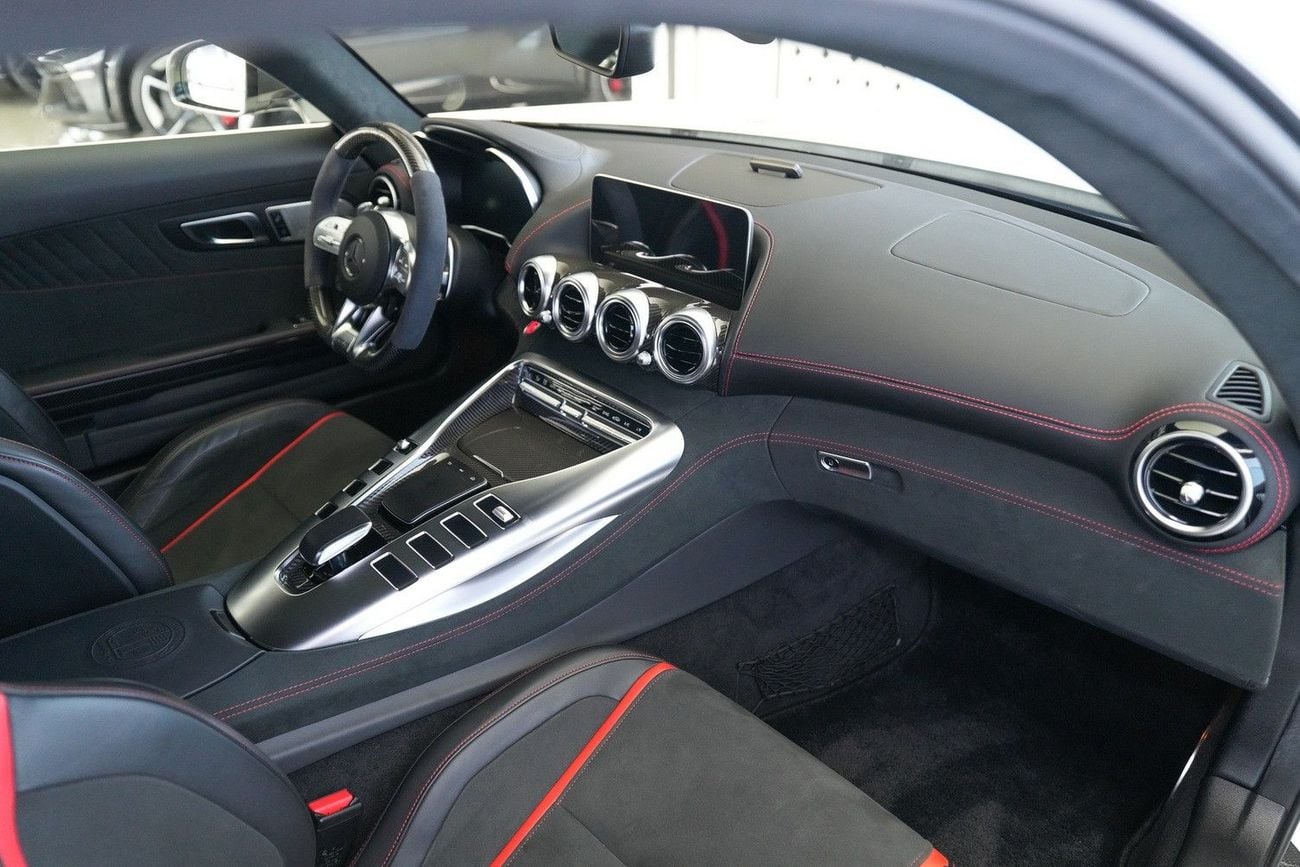 Mercedes Benz AMG GT