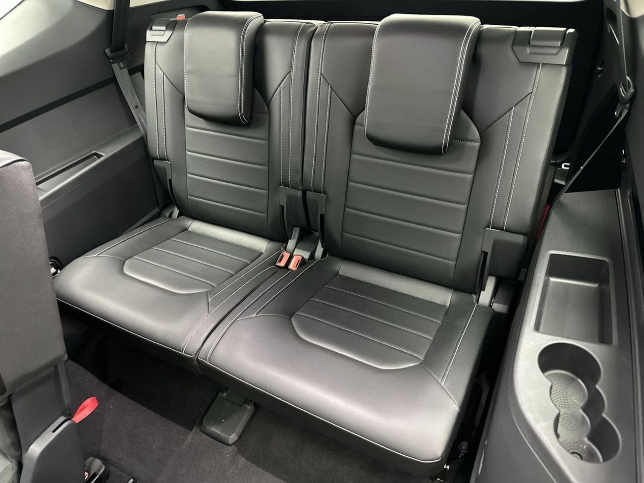 Volkswagen Teramont COMFORTLINE Premium Leather 7-Seater SUV | Panoramic Sunroof | Desert Comfort Ready