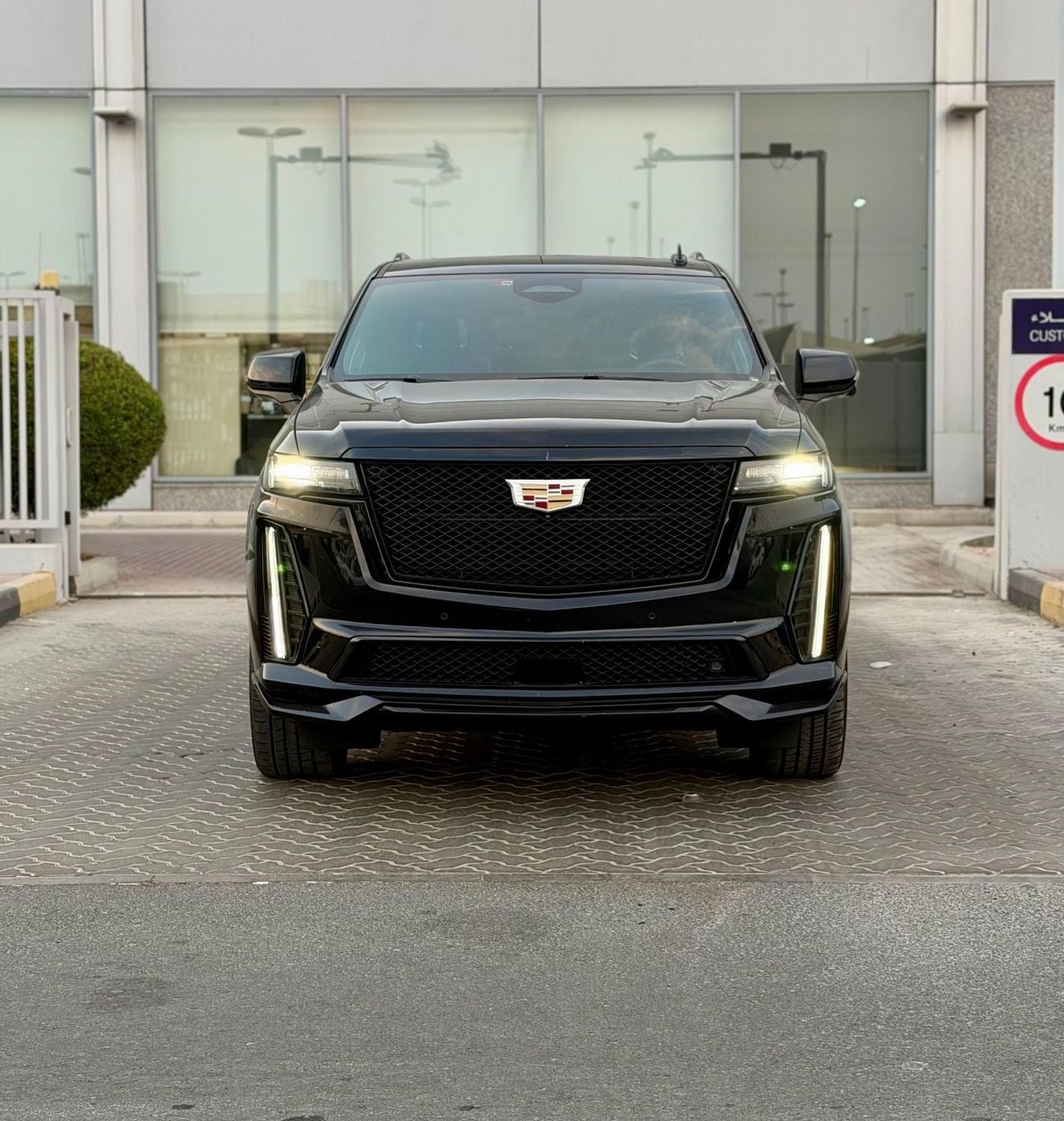 Cadillac Escalade ESV V SERIES