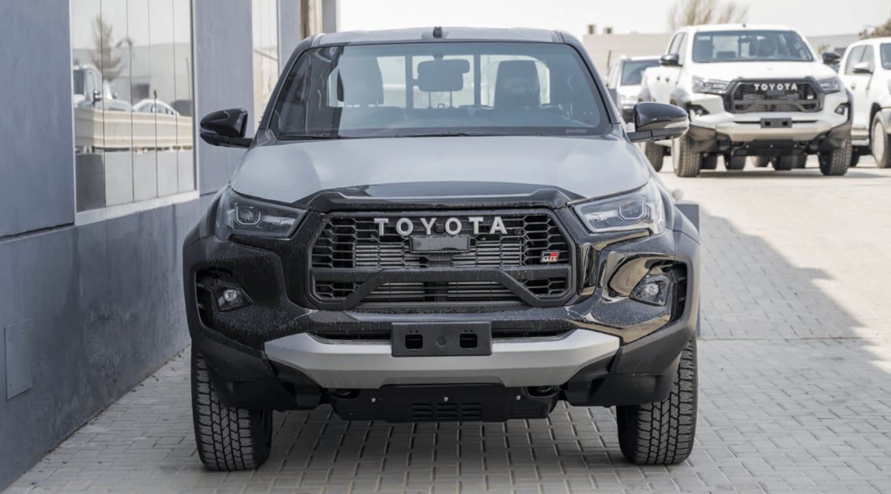 Toyota Hilux GR SPORT 2.8 Diesel 26/26 Black on Black