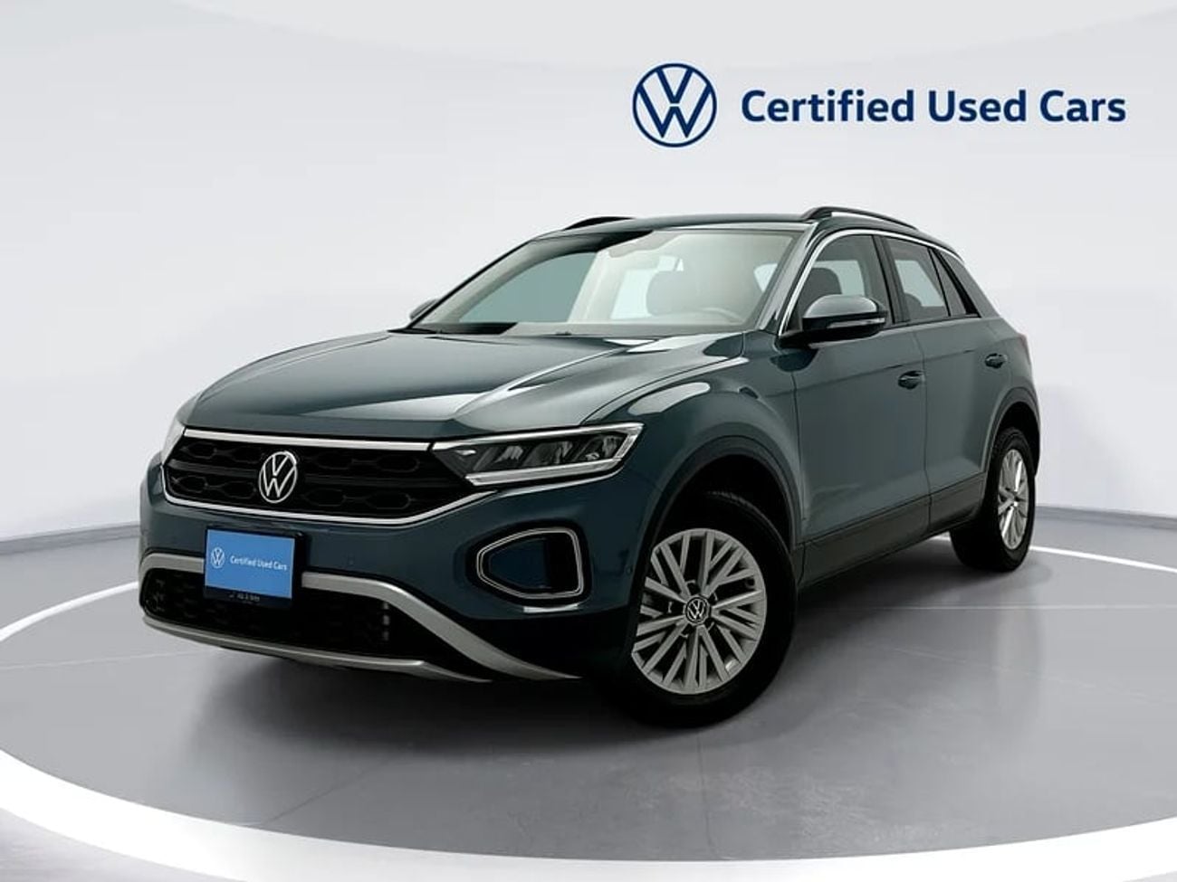 فولكس واجن T ROC LIFE 1.4 L | Rear Camera | Smart SUV | Touchscreen Display | LED Lights