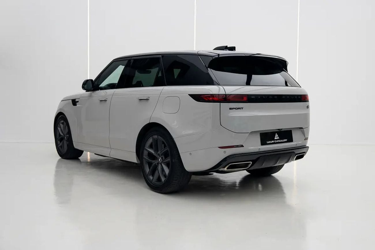 Land Rover Range Rover Sport HSE DYNAMIC P440e Plug-In Hybrid | 19,000 KM | Black Contrast Roof
