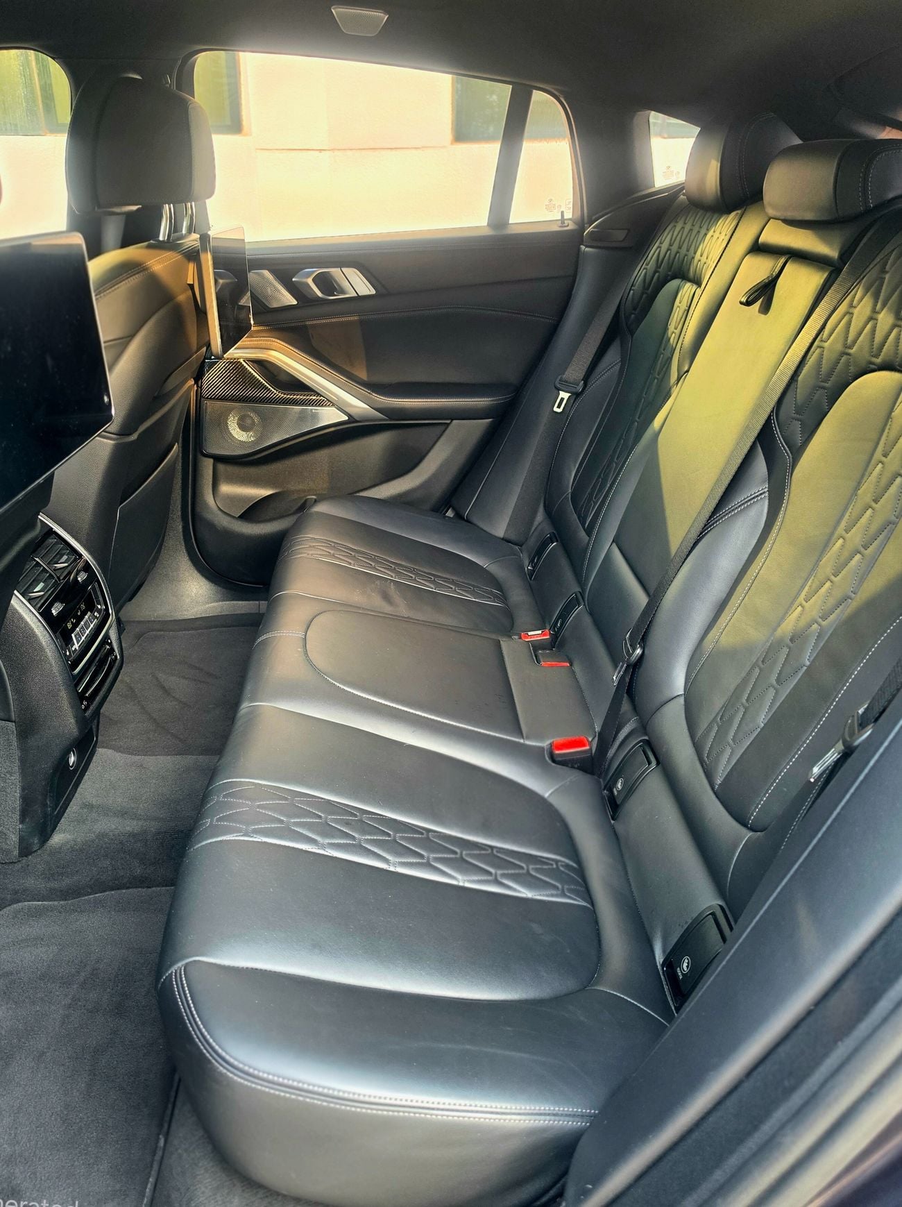 بي أم دبليو X6 M 50i