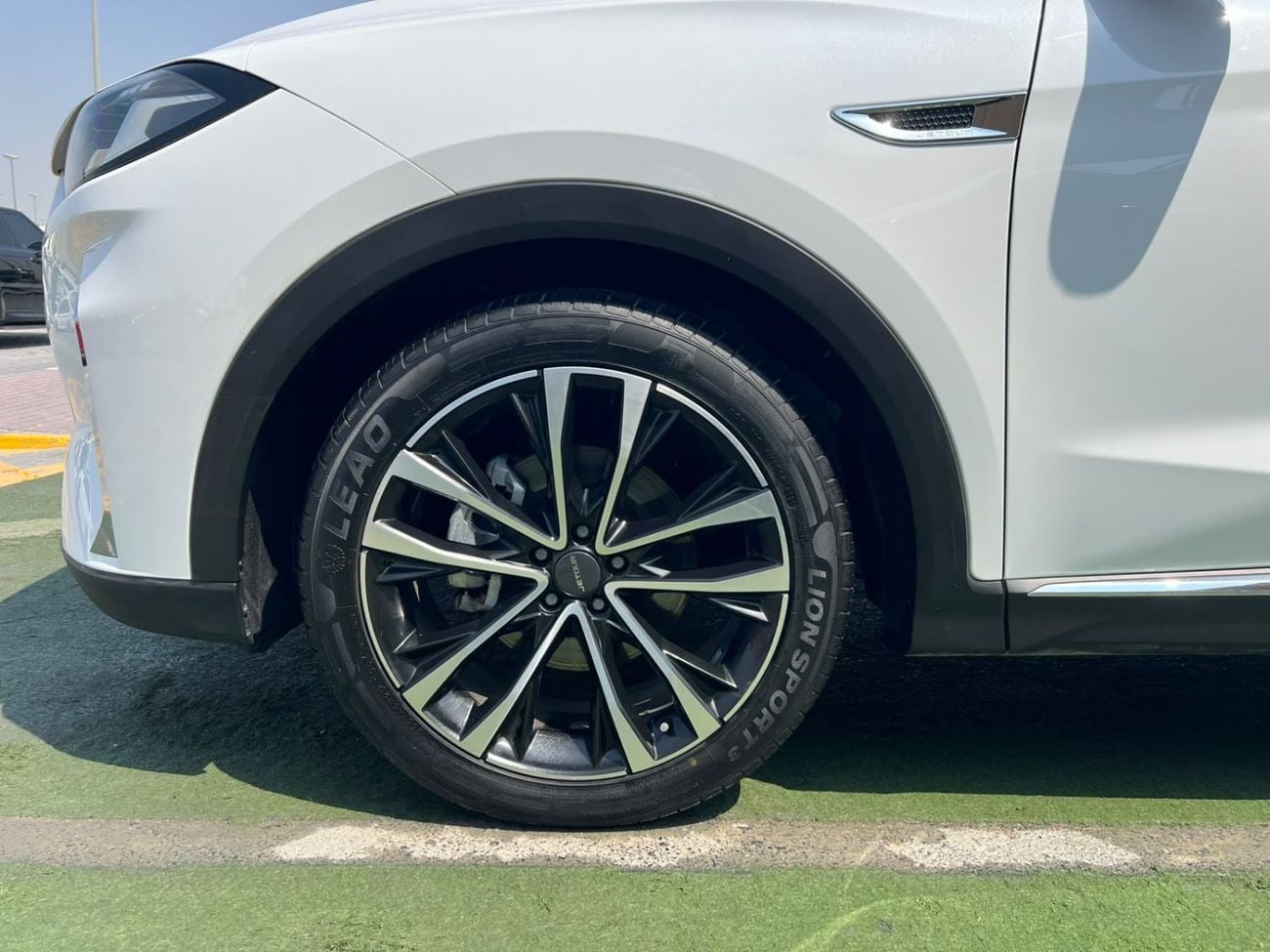 جيتور X70 بلس لوكس JETOUR X70 PLUS 2025.ENGINE 1.6L/V4.