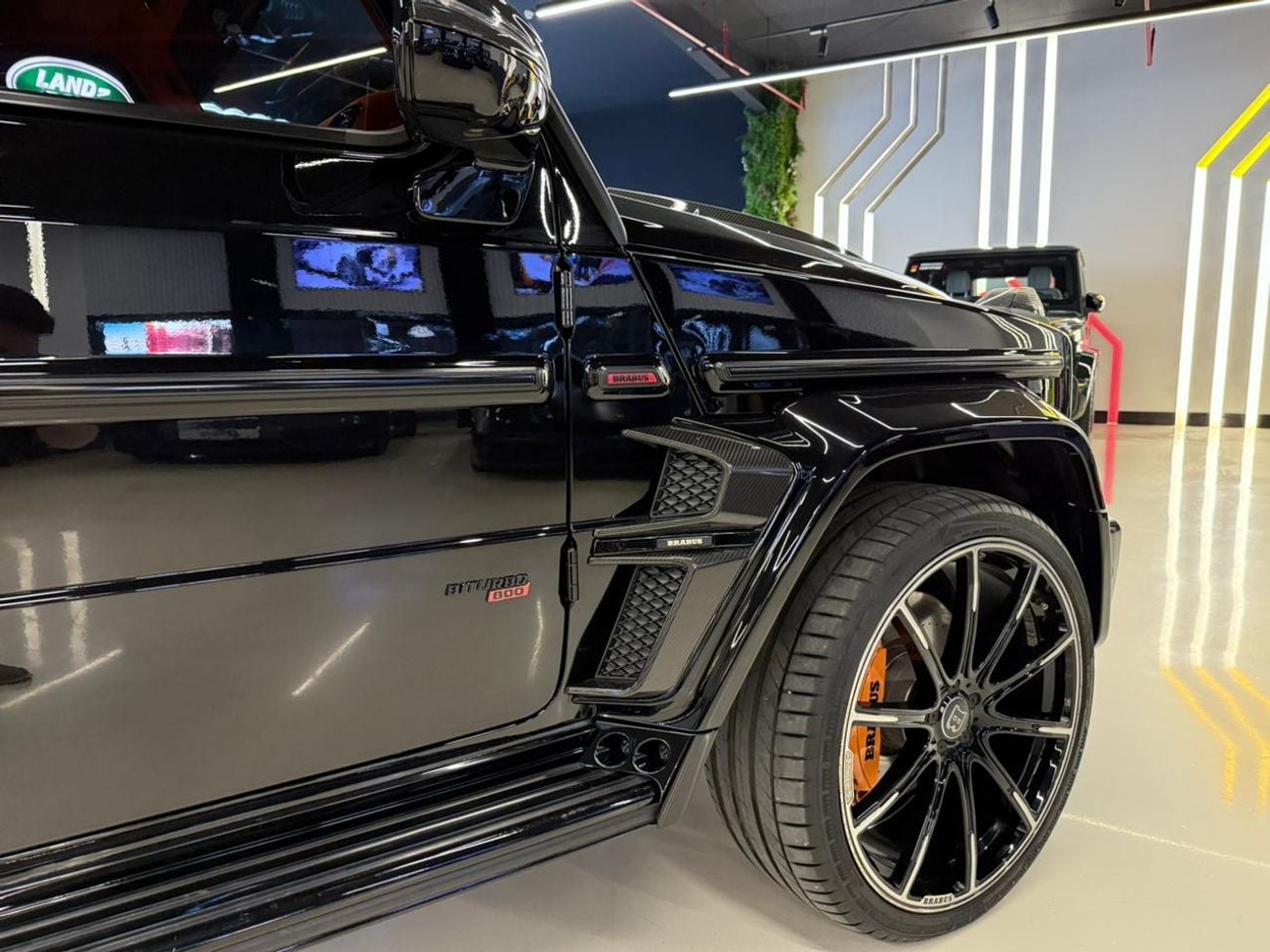 مرسيدس بنز G 63 AMG برابوس G800 سيارة G63 برابوس 800 موديل 2021 - طقم برابوس الأصلي - سجل صيانة كامل