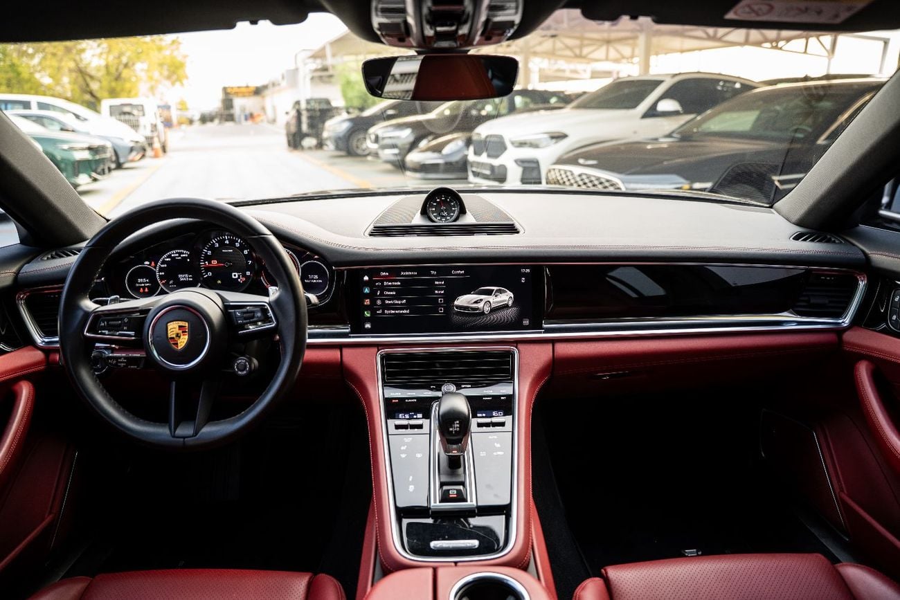 Porsche Panamera STANDARD 3.0L (443 HP) 2022 Full Service History GCC 2.9L V6