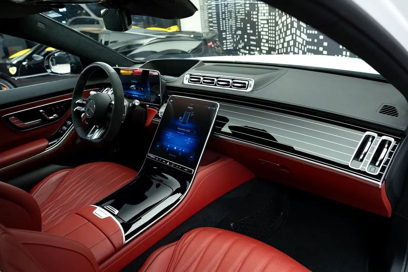 Mercedes Benz S63 AMG E PERFORMANCE