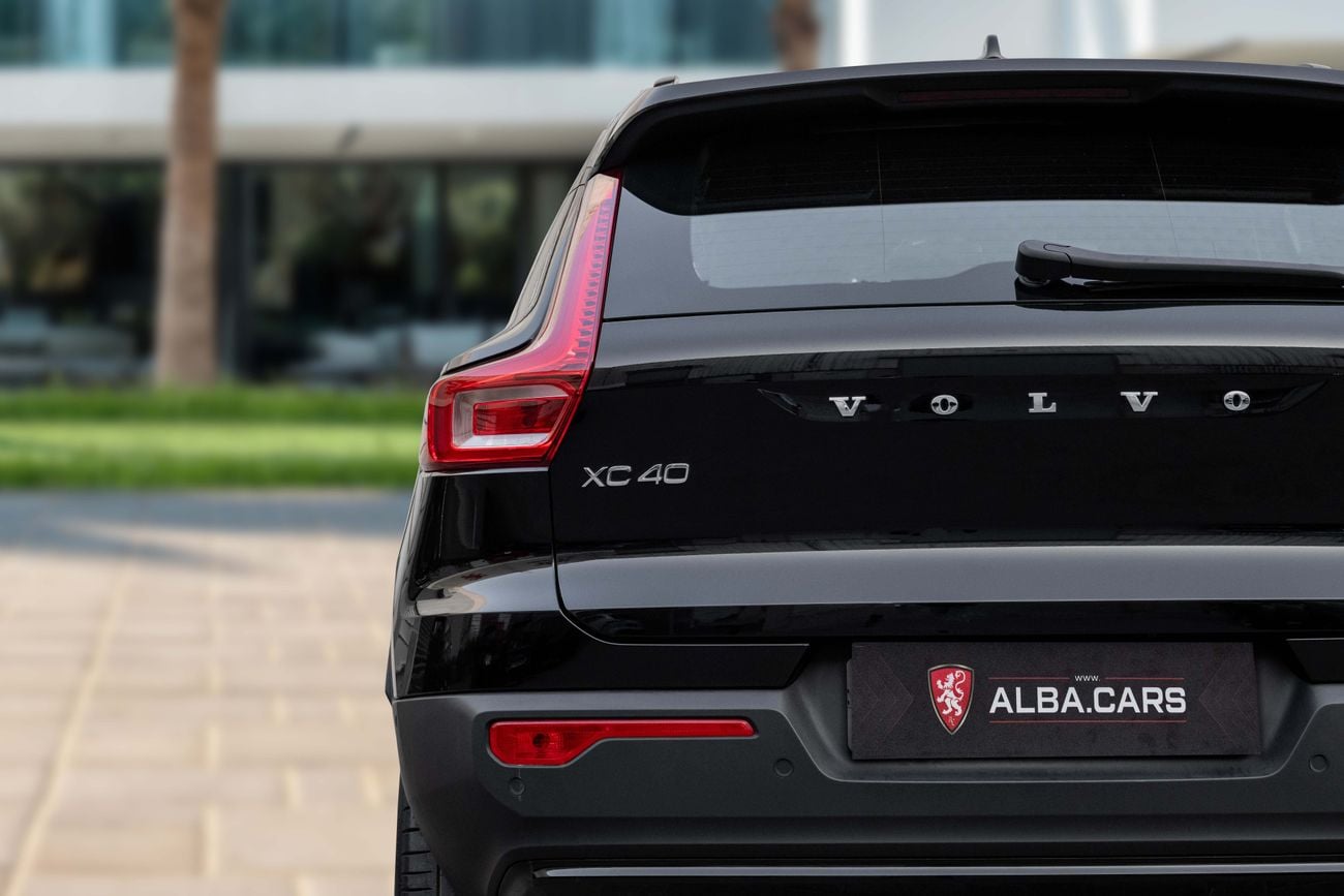 فولفو XC 40 XC40 B4 Ultimate Dark | 2,155 P.M | 0% Downpayment | Perfect Condition!