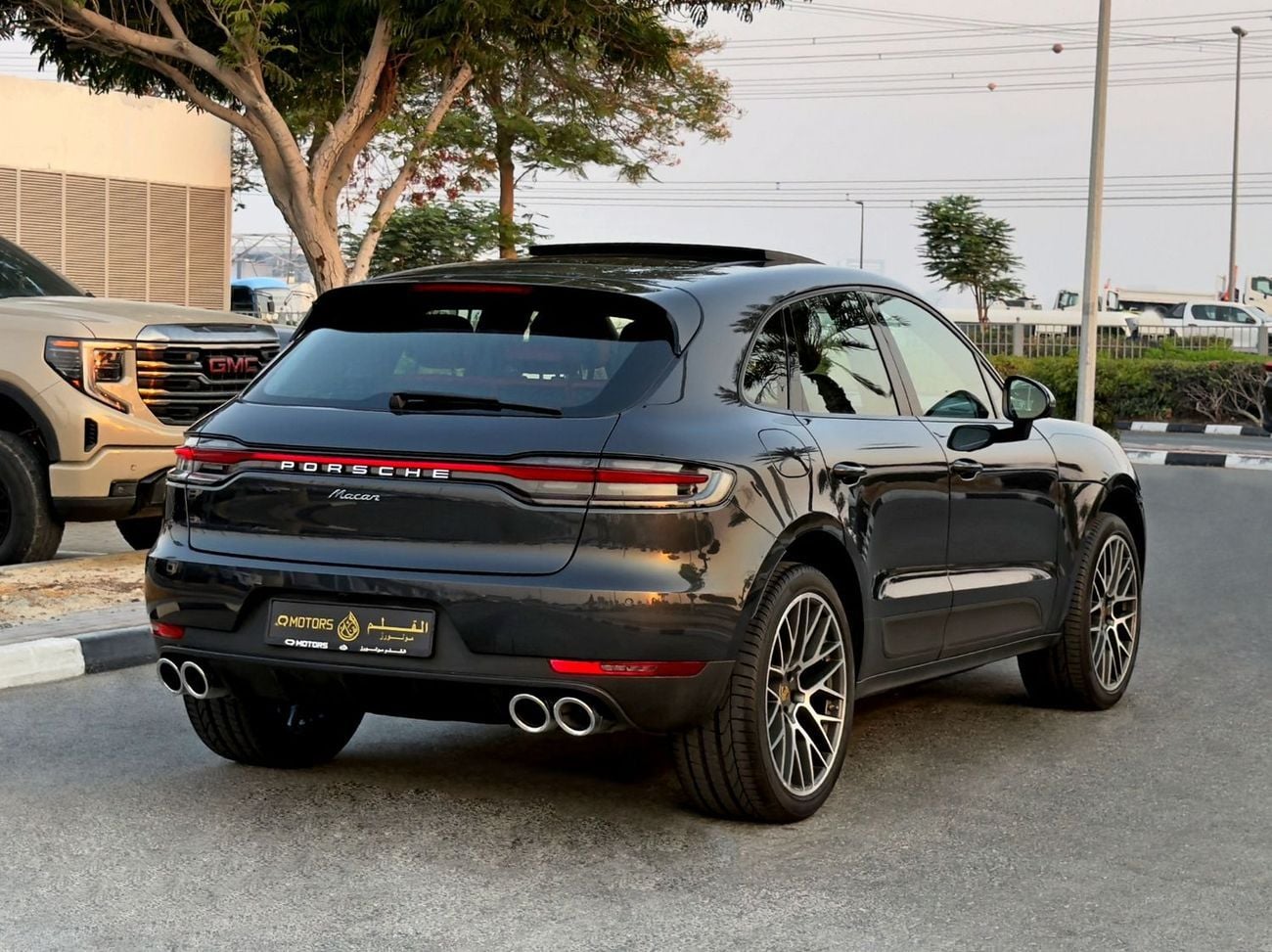 Porsche Macan STD