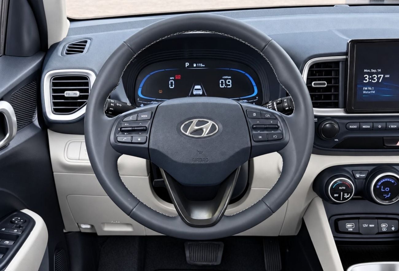 Hyundai Venue 2023 HYUNDAI VENUE 1.6L FWD FULL OPTION