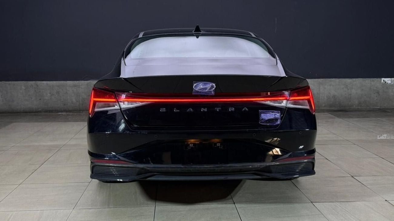 Hyundai Elantra HEV PREMIUM