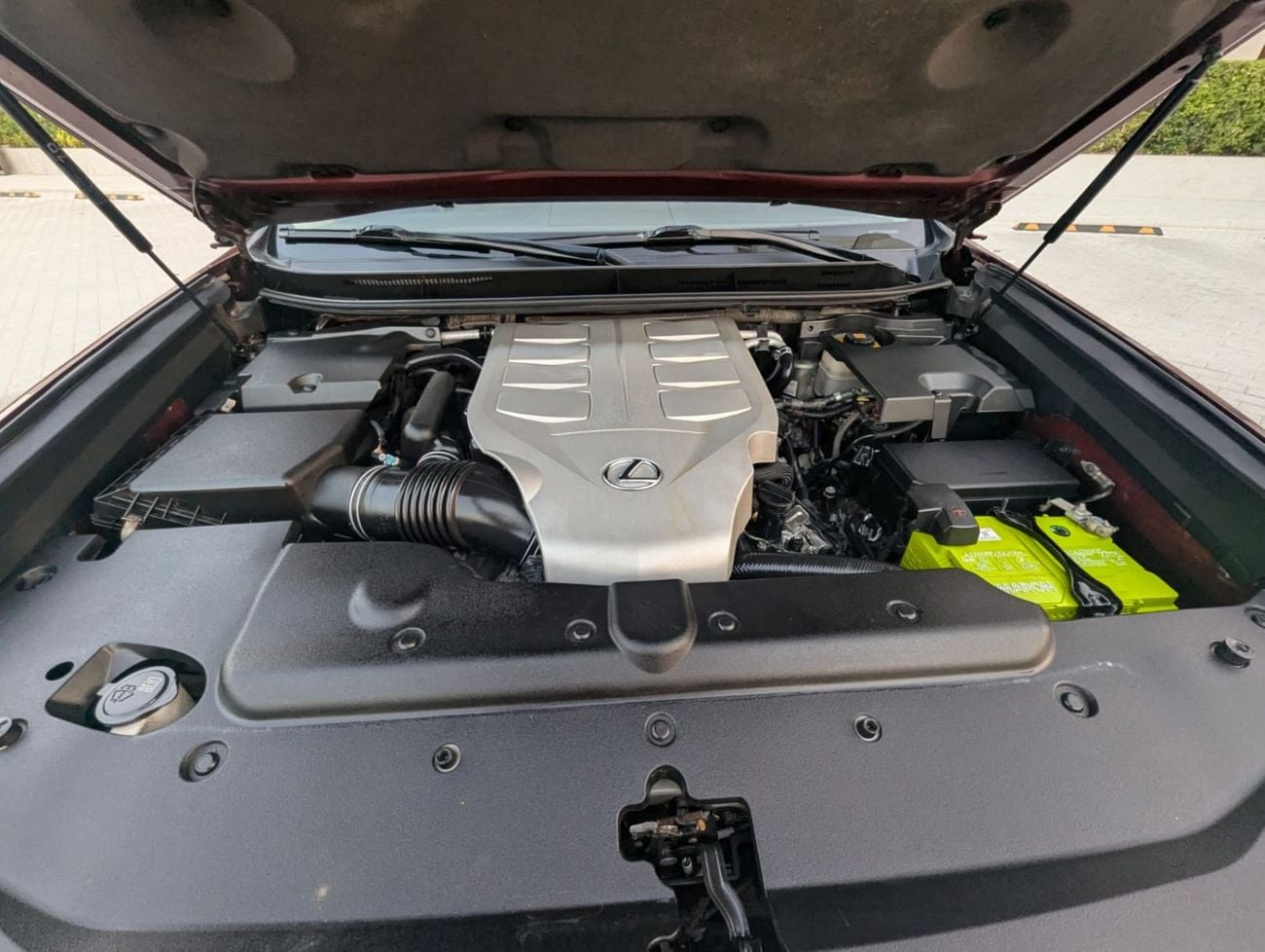 لكزس GX 460 PREMIER مواصفات خليجية، محرك V6، حالة داخلية وخارجية ممتازة