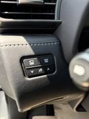Lexus LX700h SIGNATURE LX700 3.5 Hybrid without Auto Park White Color with Black interior 2026 Model