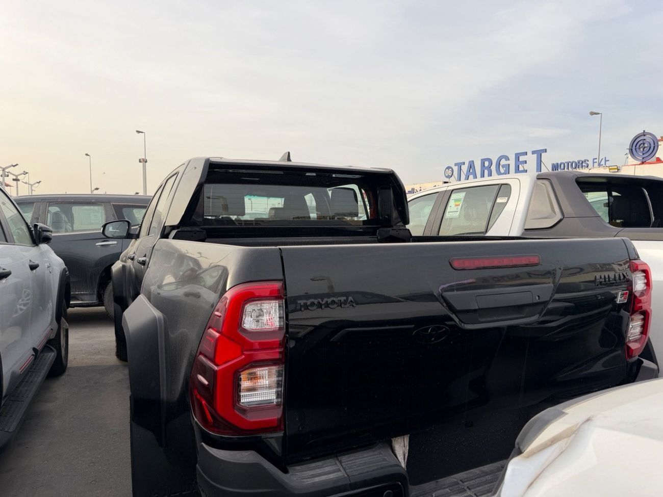 Toyota Hilux GR SPORT ADVENTURE