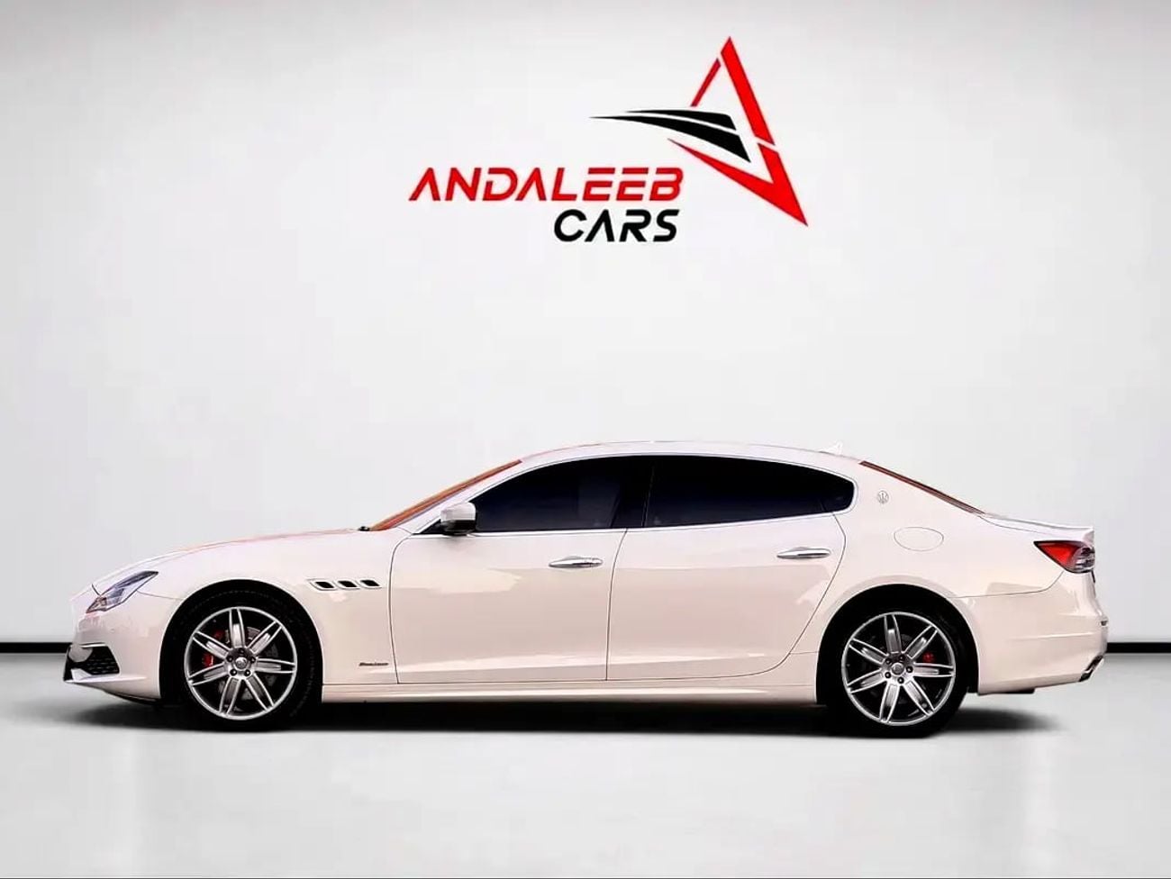 Maserati Quattroporte S FULL DEALER SERVICE HISTORY | 0% DOWNPAYMENT | 430 HP | GCC