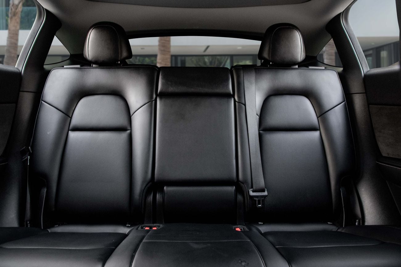 تسلا موديل Y LONG RANGE | 2,253 P.M | 0% Downpayment | TESLA WARRANTY!