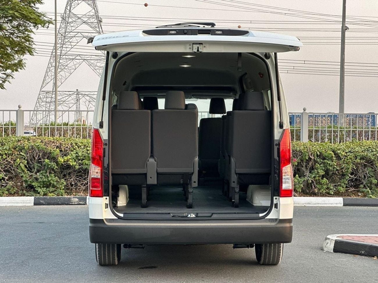 Toyota Hiace GL