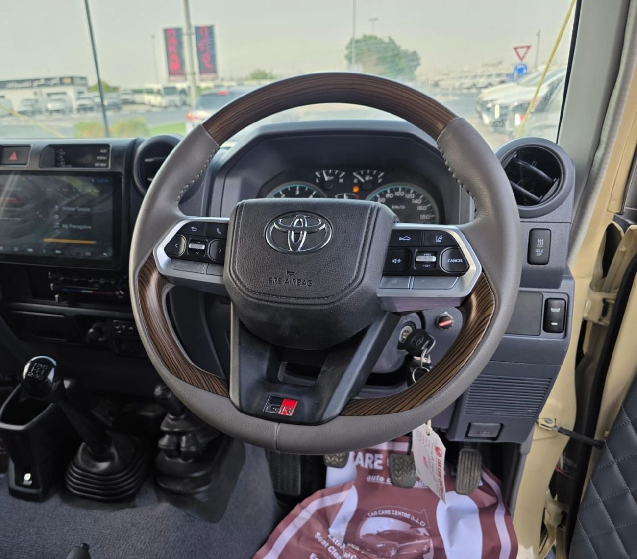 تويوتا لاند كروزر بيك آب L cruiser pickup 2020 ,face lifted to 2024 model diesel v8 right hand